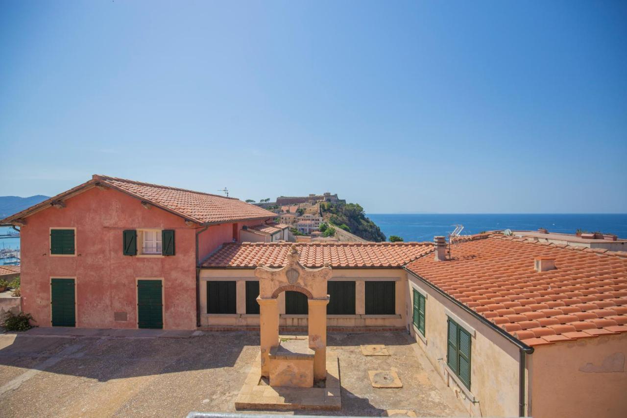 Helloelba Appartamento Il Faro Портоферрайо Екстер'єр фото